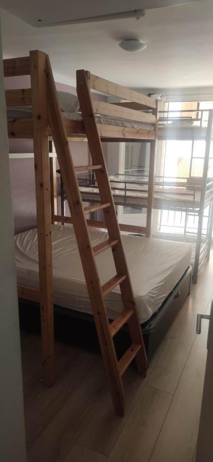 Logement Chambre Seul En Supplement Ou Dortoir Mixte Roquemaure  Exterior foto